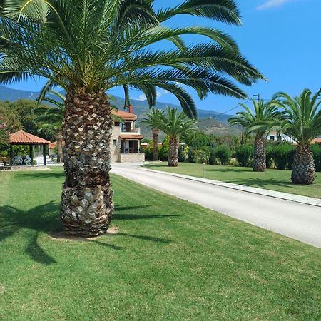 Villa Kallimanis Platanidia エクステリア 写真